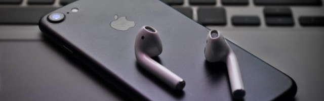 Kõige popimaid juhtmeta kõrvaklappe toodab Apple – loe, miks neid mitte osta
