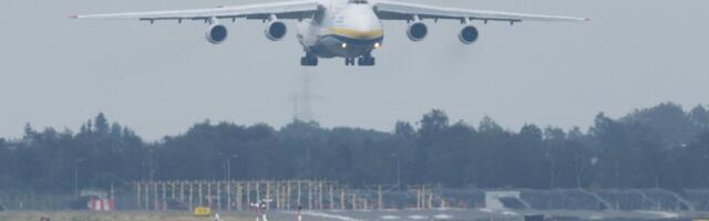 Hiigellennuk An-124 maandus Tallinnas erakorralise logistikaoperatsiooni tõttu