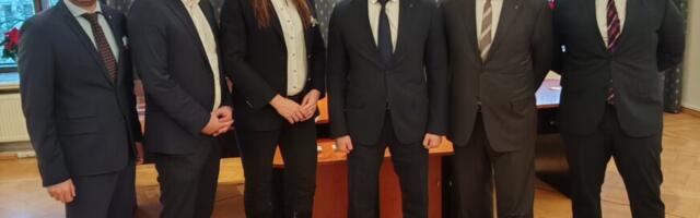 Keskerakonna linnaosade vanemad kinnitati ametisse