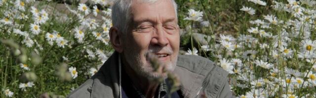 Aivar Kulli ajalootund. Jaan Kaplinski lummav esseistika