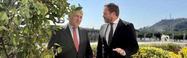 Tsahkna kohtumisel Itaalia välisministriga: peame varilaevastiku heidutamiseks ühiselt tegutsema 