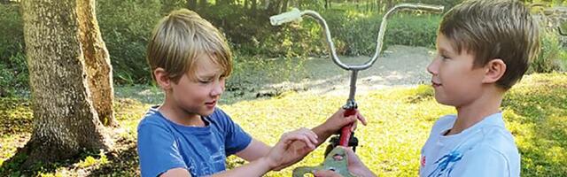 LASTE TÄIKAL OMANDAVAD LAPSED MÜÜGIKOGEMUSI