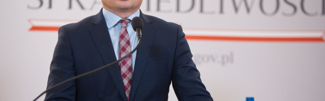 Poola plaanib interneti sõnavabadust kaitsva seaduse vastuvõtmist