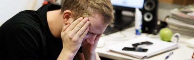 Koroonastress niidab kõige tugevamalt keskastme töötajaid