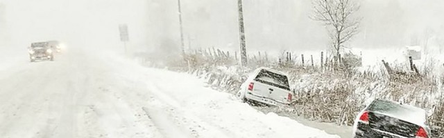 NB! Läheneva lumesaju ja tuisu eel andis Riigi Ilmateenistus kogu Eestile 2. taseme hoiatus