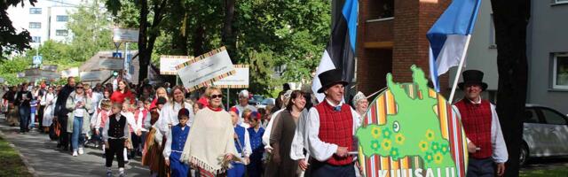 Har­ju­maa lau­lu- ja tant­su­peol Keilas osalesid li­gi 8000 esi­ne­jat