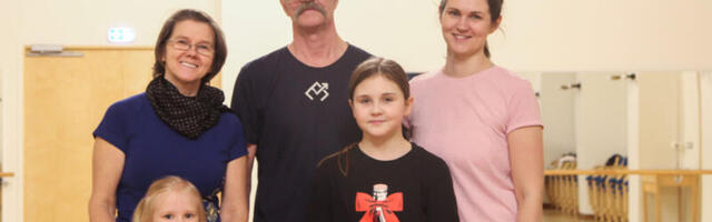 Tantsupeo pererühm toob õnnepisara silma