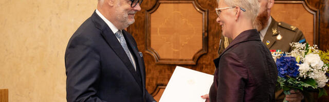 Vabariigi Presidendi sotsiaaltöö preemia pälvis Jõgeva Vallavalitsuse sotsiaalosakonna juhataja Aime Meltsas