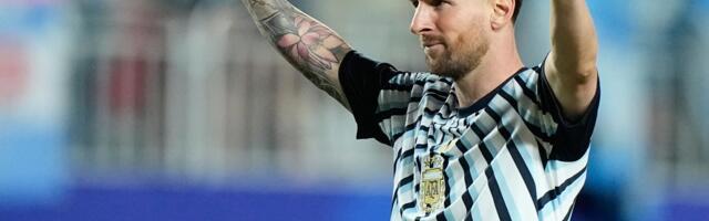 Otkriveno zašto je Mesi plakao posle gola! Leo se oglasio: Teško mi je ovih dana... /VIDEO/