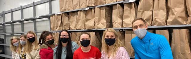 Rimi pakendas Ukraina sõjapõgenikele 250 abipakki