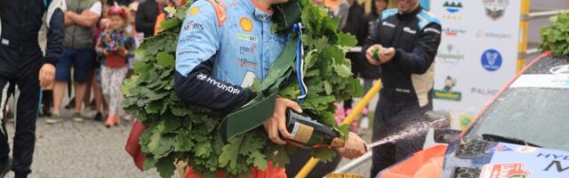 FOTOD | Ott Tänak oli kindlalt Lõuna-Eesti rallil parim, eestlastele kolmikvõit