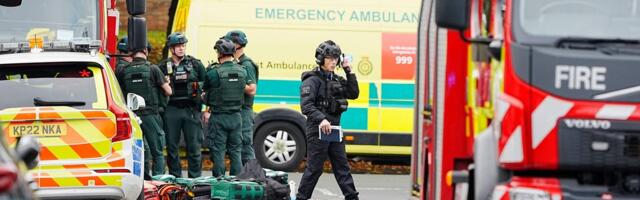 Manchesteri sünagoogi juures sai neli inimest auto- ja noarünnakus vigastada
