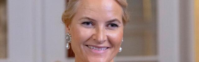 Avalikkuse ette jõudis murettekitav pilt kopsufibroosi põdevast Mette-Maritist. Norra kroonprintsess vajab hingamisel tuge