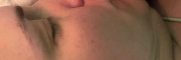 PEVAČICI SE NA VASKRS DOGODIO HOROR! Otišla da se porodi, pa joj lekari pretili: "Eksplodiraće mi mozak"! Drama ispred bolnice na praznik: Molila sam se...