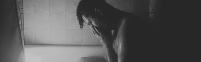 Aasta veidraim haiguslugu? Roojasiirdamine ravis terveks mehe, kelle magu teda purju tegi