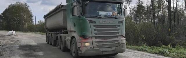 Viis eurot kuus. Nii palju maksab multimiljonäride kaevandusfirma hüvitist talumehele, kelle teed suured kallurid päevast päeva lõhuvad