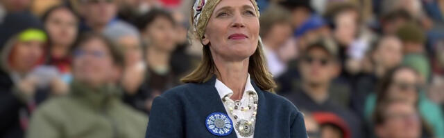 KARIN SOOSALU Kuusalust juhtis Põhjaranniku segarühmi KARIN SOOSALU Kuusalust juhtis Põhjaranniku segarühmi