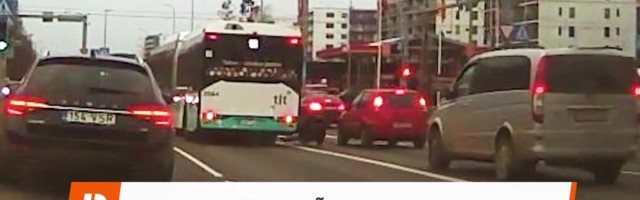 Reporter: Purjus mees lohises bussiga kaasa