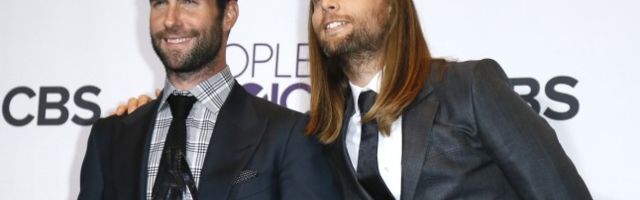 Maroon 5 bassimees vahistati koduvägivallas kahtlustatuna