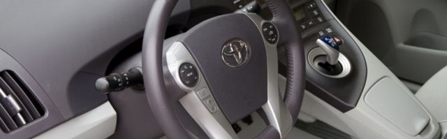 Toyota: tagasikutsumisele reageerivad eeskätt uute autode omanikud