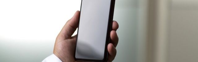 Uus Gorilla Glassi ekraanikaitse kannatab kahe meetri kõrguselt kukkumist