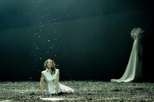 „Tuhkvalge“ – romantiline nüüdisballett