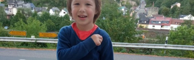 Karmi vähidiagnoosi saanud 5-aastane Pavel palub heade inimeste abi