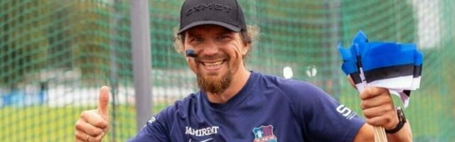 Jalgpallurist punkarvallavanem sukeldub pirukaärisse. “Meil läheb elu ülespoole”