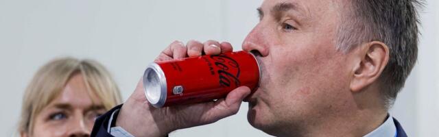 Teadlased hoiatavad_ magusate jookide lembus võib mehed juustest ilma jätta