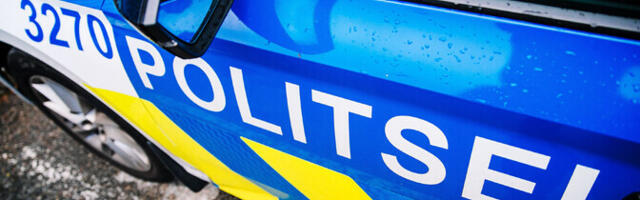 Pettusehirmus inimesed eiravad kullerite ja politsei telefonikõnesid