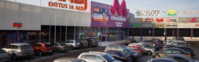 Bauhof jagab tasuta maske klientidele ja töötajate lähedastele