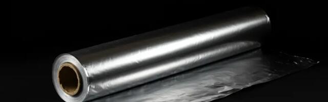 Alumiiniumfoolium: kas kasutada läikivat või matti poolt? Tõde, mida enamik ei tea