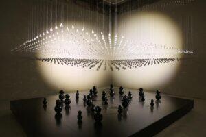 Peeglikildudest ärapööratud pilguheit