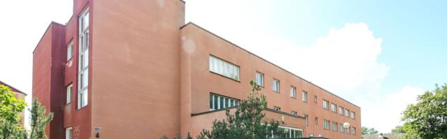 Äriprojekt: Türil on enamapkkumisel administratiivhoone, kuhu saab luua 30 korterit
