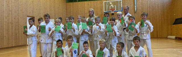 Järvamaal tegutsev karateklubi alustas uut hooaega vööeksamitega