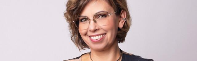 „Õhtud Anuga!“ Armastatud telesaatejuht Anu Välba asub tuntud artistide kontsertidel staare intervjueerima