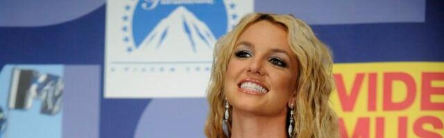 Britney Spears hakkab jälle muusikat avaldama