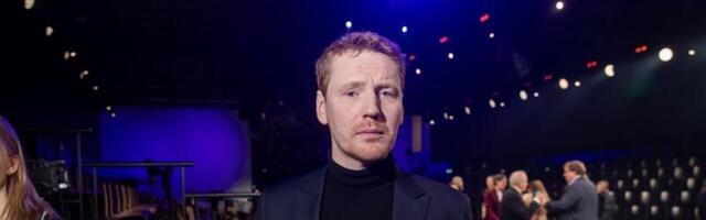 "RAHAMAA" AJAS RAHVA PÖÖRDESSE! Draamateater: rahunege, menutükk jääb kavasse kuni suur publiku huvi püsib