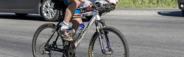 SPORDIOHT | Jooksjad ja ratturid paiskavad viiruseid kaugemale kui kaks meetrit