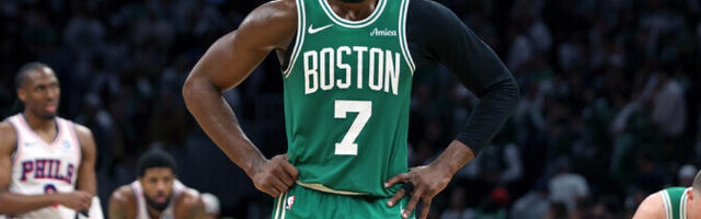 Bostoni raudvara Jaylen Brown vahetati Philadelphiasse