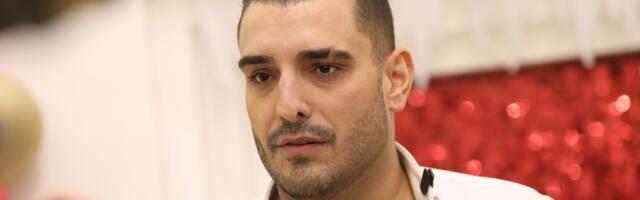 "Imate li vi malo respekta?!" Darko Lazić oštro odgovorio na kritike što peva posle bratove smrti