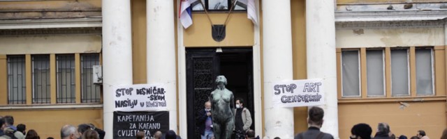 Protest u Beogradu: Kazniti nalogodavce  demoliranja izložbe