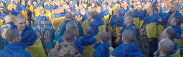 PILDID: 277 ukrainlast vabanes vangistusest