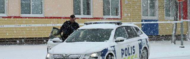 Soome ühiskonda vapustab juhtum, kus hooldekodus leiti kliendi kägistamisjälgedega surnukeha. Asja uurib politsei