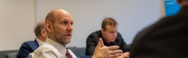 Riigikogu Isamaa fraktsiooni esimees on Helir-Valdor Seeder