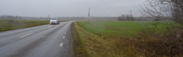 Maaomanikud ei lepi Toila kavandatava kergliiklusteega
