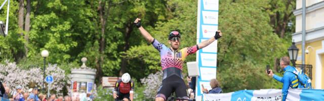 Itaallane Filippo Fortin võitis munakividel lõppenud Tour of Estonia Tallinn-Tartu etapi
