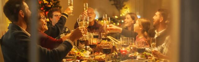 AUS SELGITUS | Kuidas rääkida jõululauas rahast nii, et nõud jäävad terveks