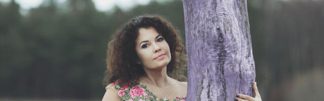 SIREENI LAUL lõuendil