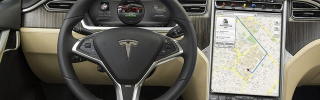 Tesla kutsub tagasi 135 000 ekraaniprobleemiga autot